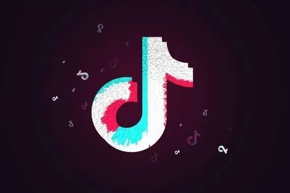 快手上线喜翻，抖音推出群聊，短视频社交会成为下一个增长点吗？